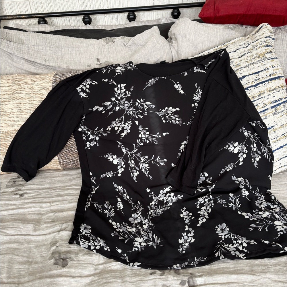 Black and White Floral Top